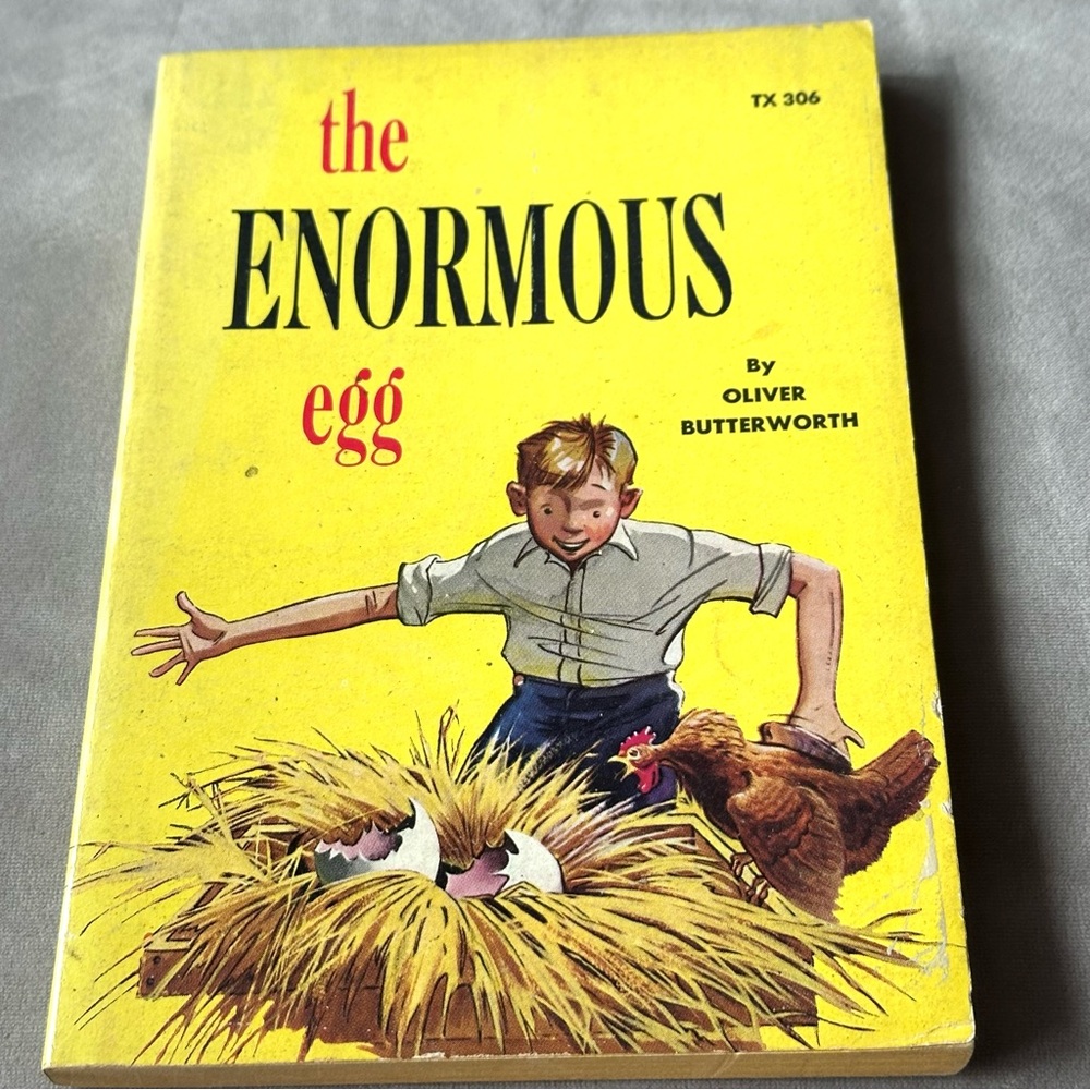 Vintage Children’s Paperback Book The Enormous Egg By Oliver Butterworth 1956